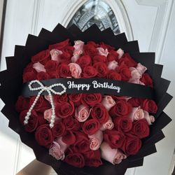 Rose Bouquet/Ramo De Rosas