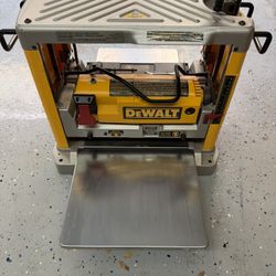DeWalt Planer - DW734 