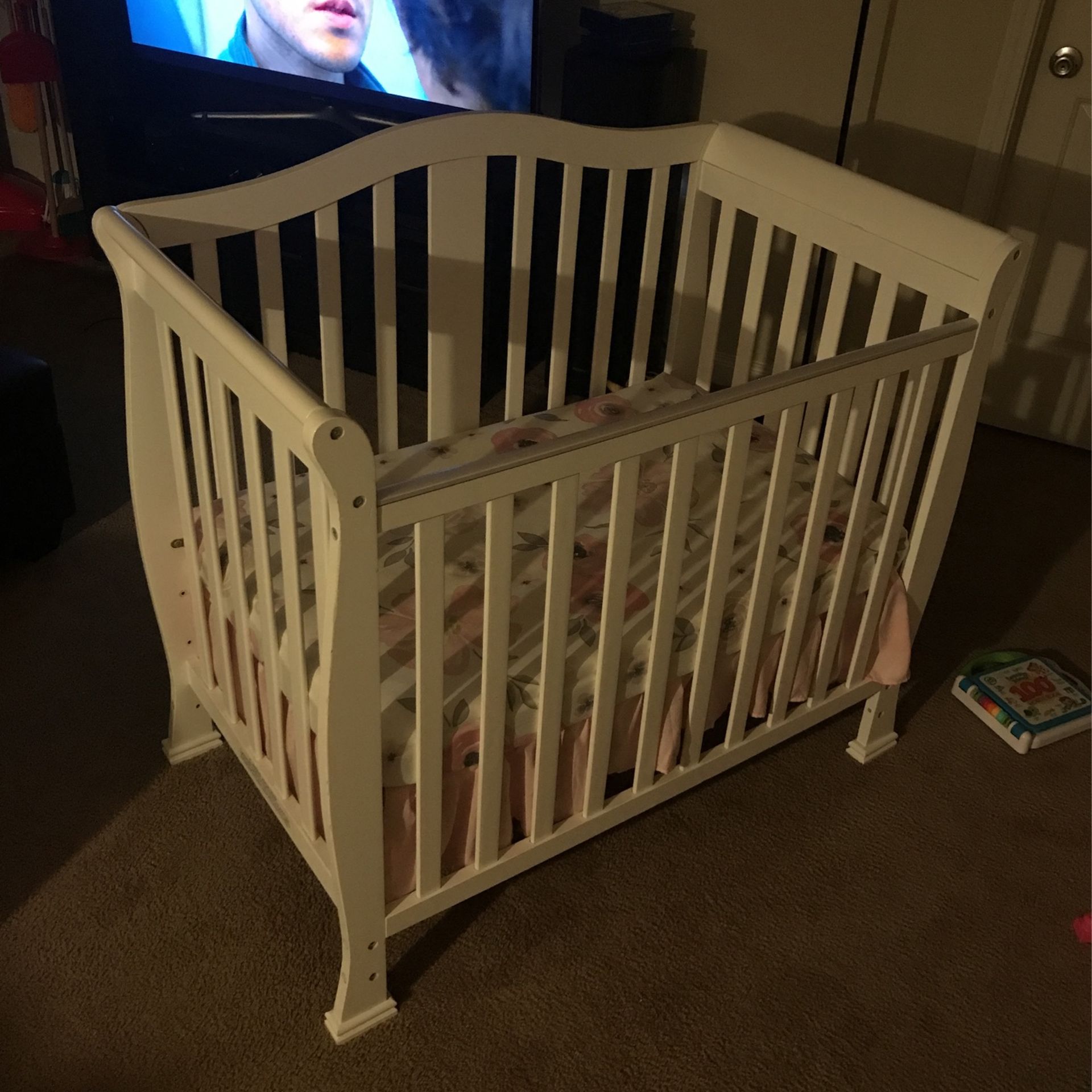 Crib (mini)