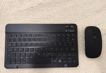 Rechargeable Bluetooth keyboard and mouse