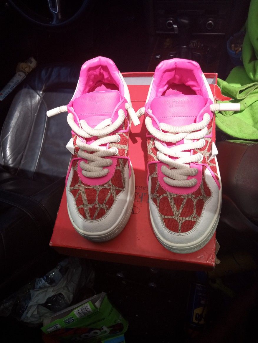 Shoes