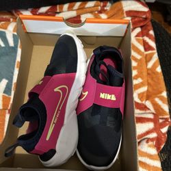 3 Pairs Of Youth Shoes