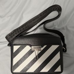 Off-White camera bag SS22