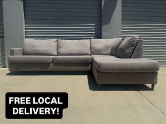 FREE DELIVERY || Ashley’s Furniture 2Pc Sectional Sofa