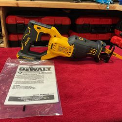 DEWALT SAW 20V New Honly TOOL 