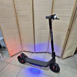 PHANTOMGOGO ELECTRIC SCOOTER A10.