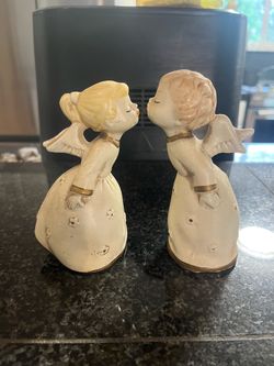Vintage MCM Kissing Angel Figurines Made in Korea |