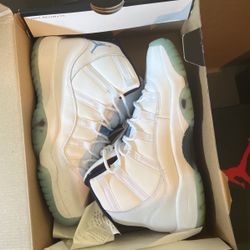 Jordan 11 