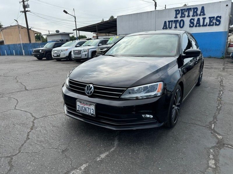 2016 Volkswagen Jetta 1.8T Sport Sedan 4DR