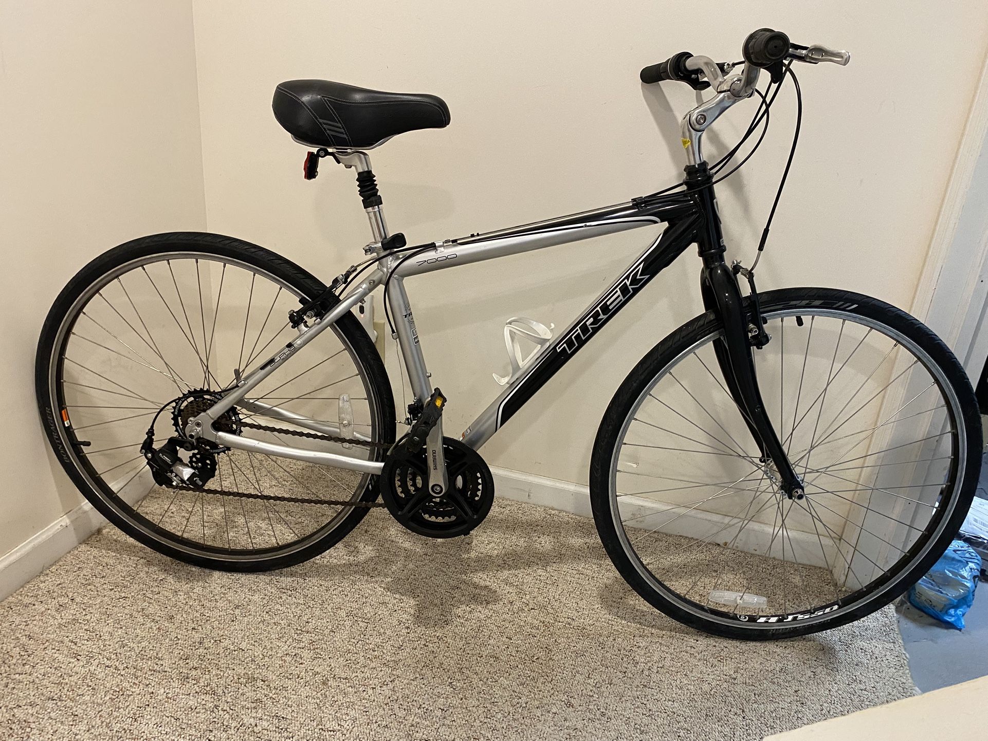 Excellent Trek 7000-Fully Serviced