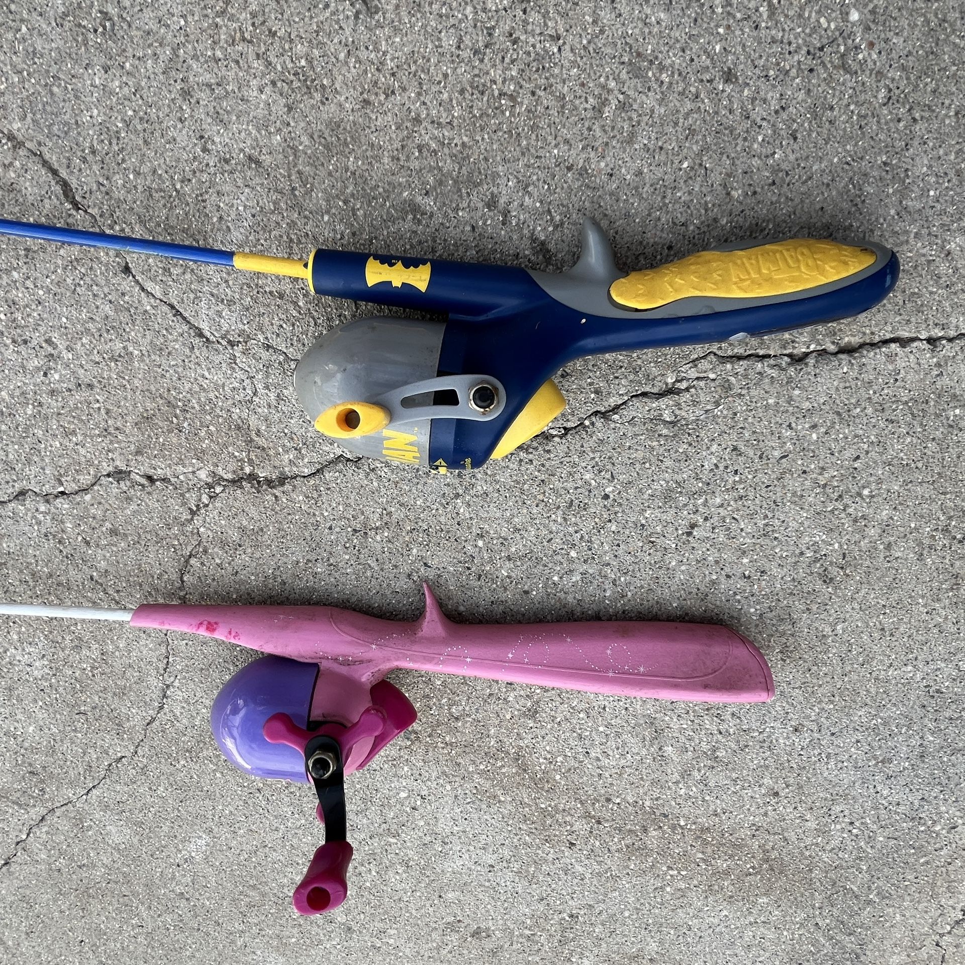 batman kids fishing pole Zebco Youth Tackle Box, Single Lift-Out Tray, Secure Snap Closure, Yellow/Black : Sports & Outdoors Hit the water with the confidence of the Caped Crusader carrying Zebcos Batman Spinning Combo in hand. Where to find kids Batman