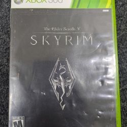 The Elder Scrolls V: Skyrim - Xbox 360 Game