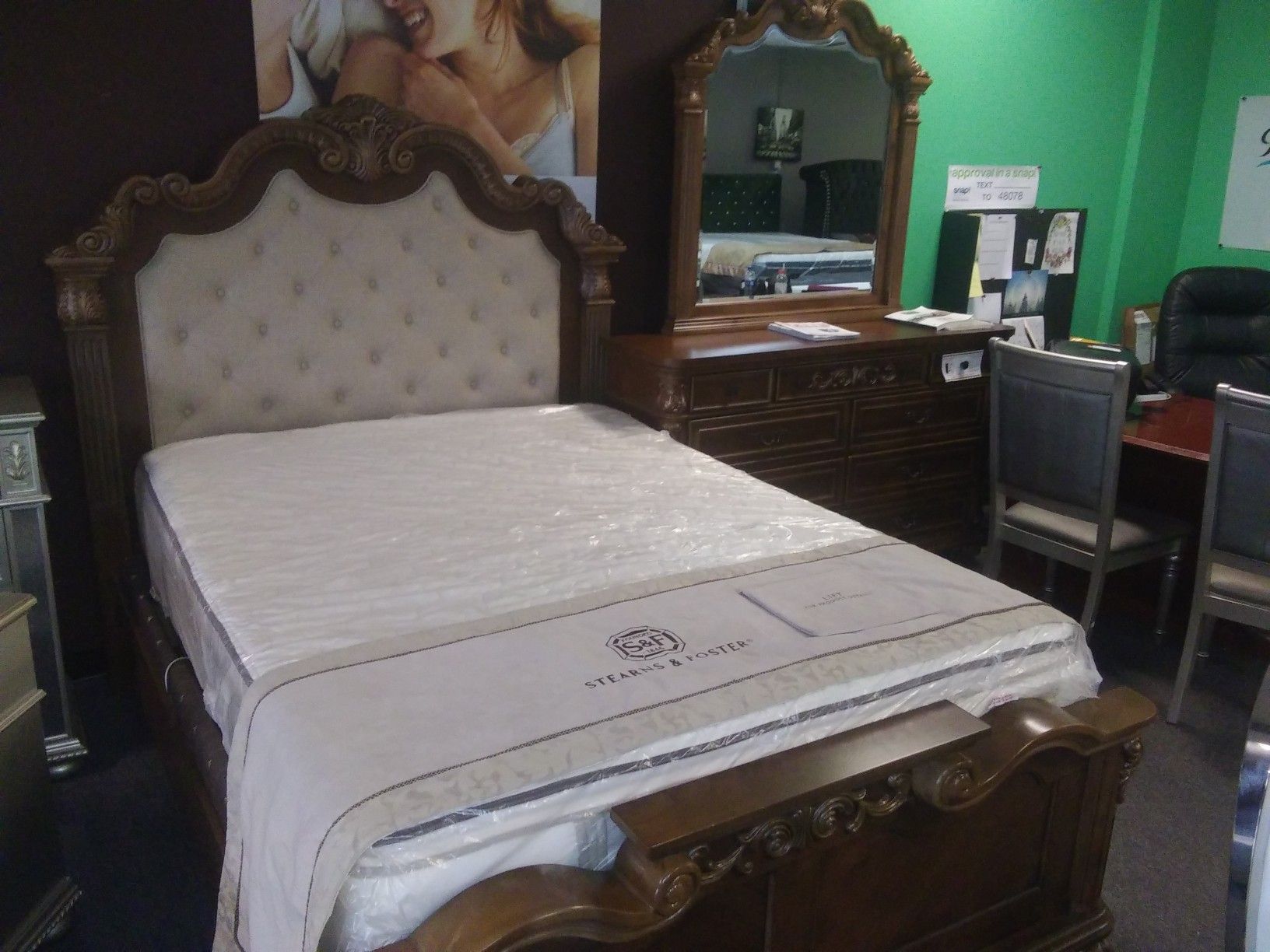 Queen bed room set