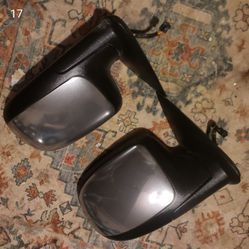 03-2007 GMC. Chevy Side Mirrors 