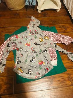 Ugly sweater. 2.00$