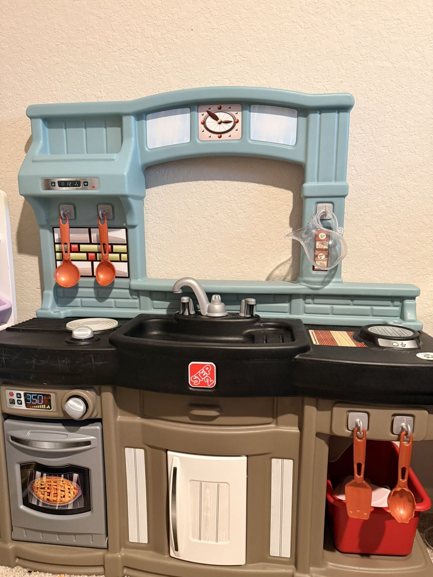 Kids Kitchen 