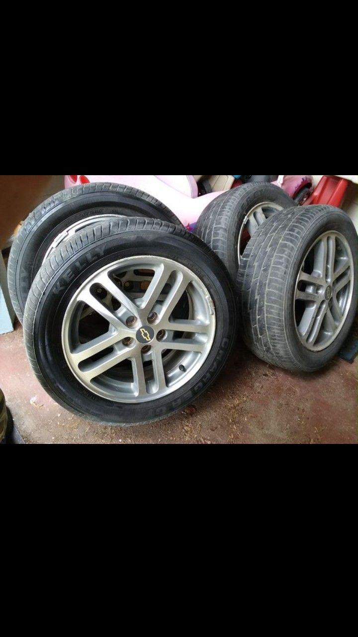 4 Chevy Cavalier Rims & Kelly 205/55r16 91h Tires Wheels