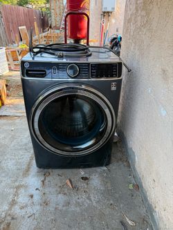 GE UltraFresh Front Load Washing Machine