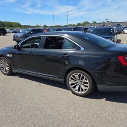 2013 Ford Taurus