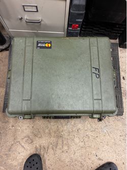 Pelican hard case