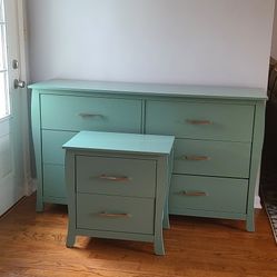 Stunning beautiful refinished dresser with night stand in teal color 