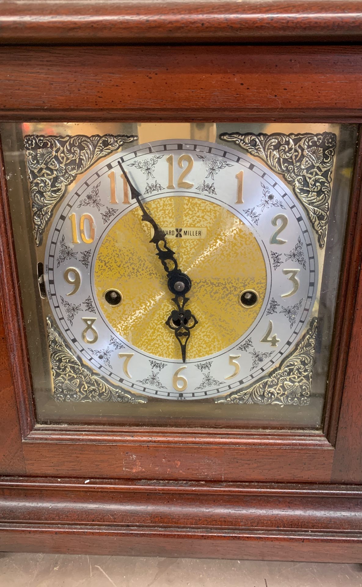 Antique Howard Miller clock