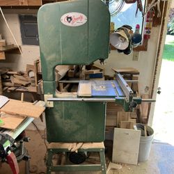 Grizzly bandsaw