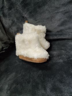 Rising Star Infants Faux Fur Boots