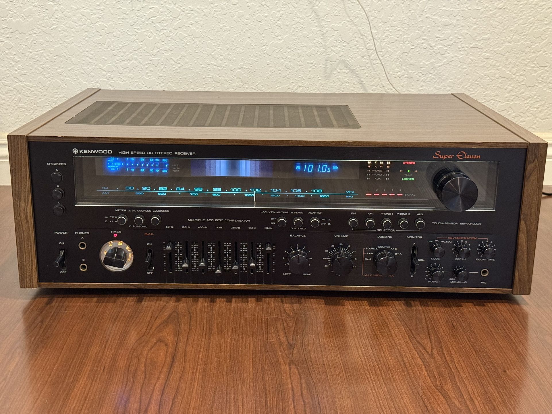 KENWOOD SUPER 11 Monster Stereo Receiver 125 Watts/channel 
