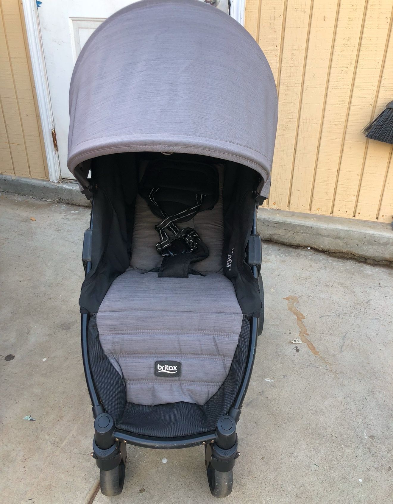 Britax A gile Stroller