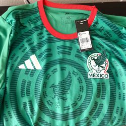 Adidas Mexico National Team Jersey New with Tags pick up asap(Large)