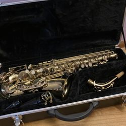 Estude EAS-100 Saxophone