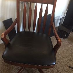 Beautiful Desk Chair