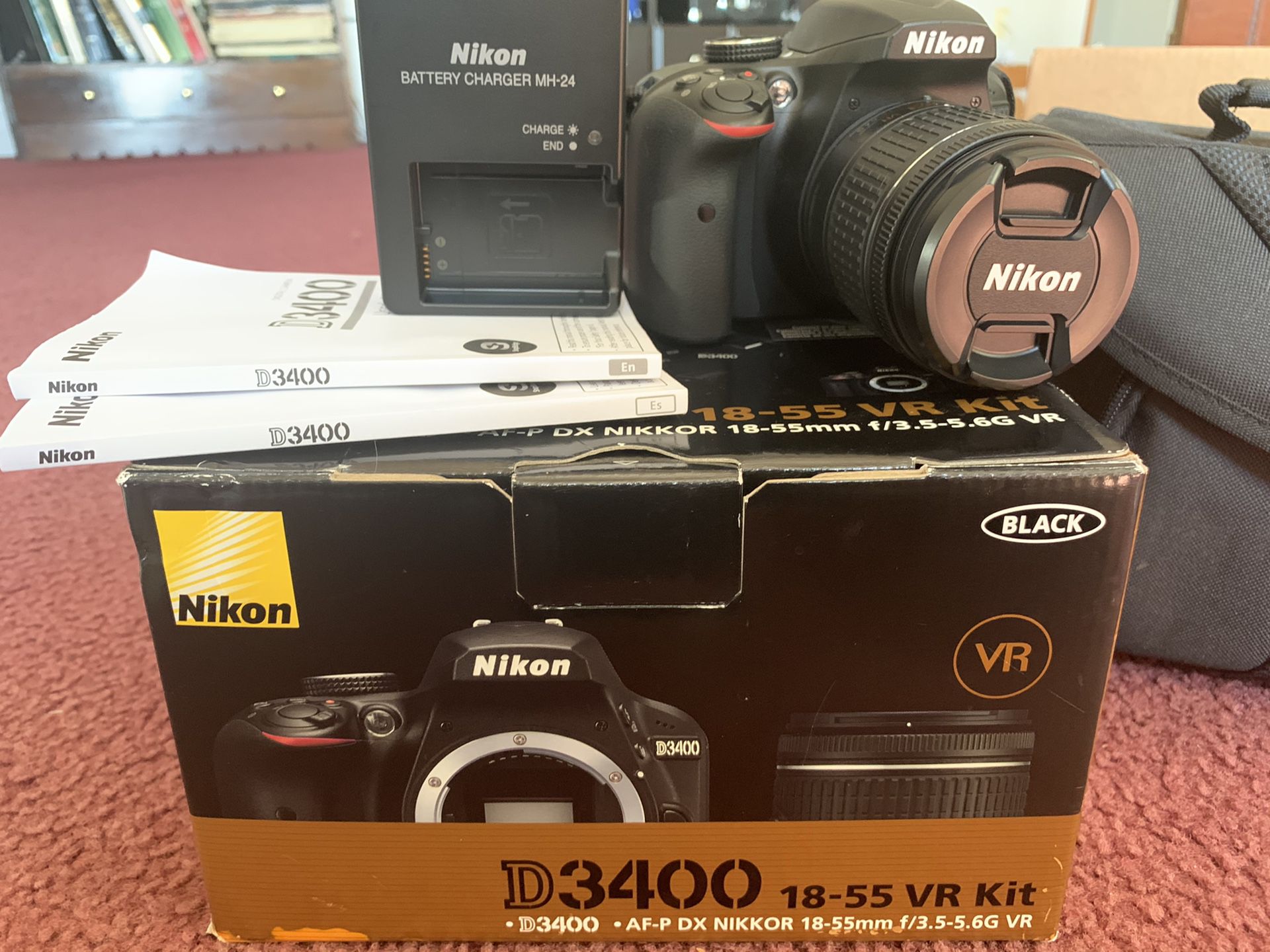 Nikon D3400 and accessories