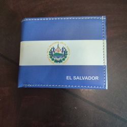 Vendo Esta Cartera Del Salvador No Ha Sido Usada Es Nueva $20