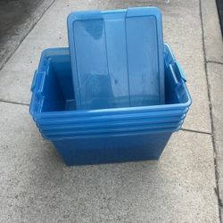 Sterillite Containers