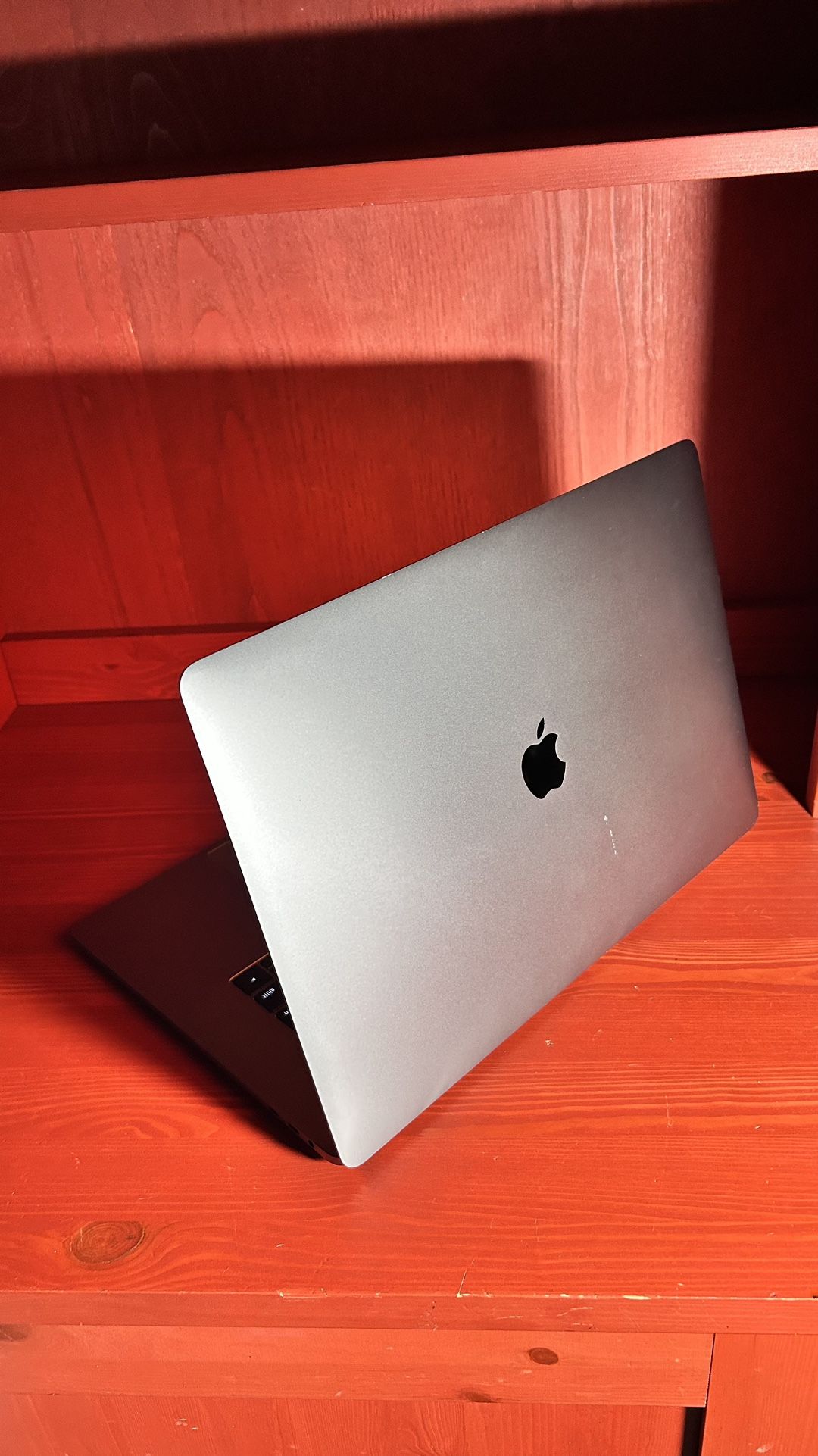 Touch Bar Macbook Pro Retina 512gb Apple MacBook Pro 15” Retina