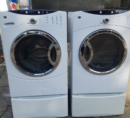 Save 100's on Like New GE Front Load Washer and Electric Dryer Set on Peds with Warranty, Military Discount, and Delivery Available