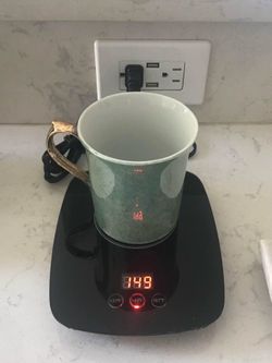 Beverage cup warmer