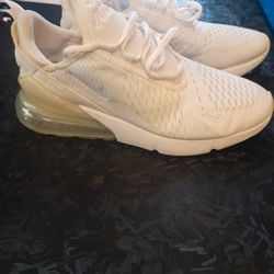 Nike Air 270