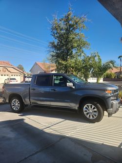 Chevrolet Silverado 1500 Custom