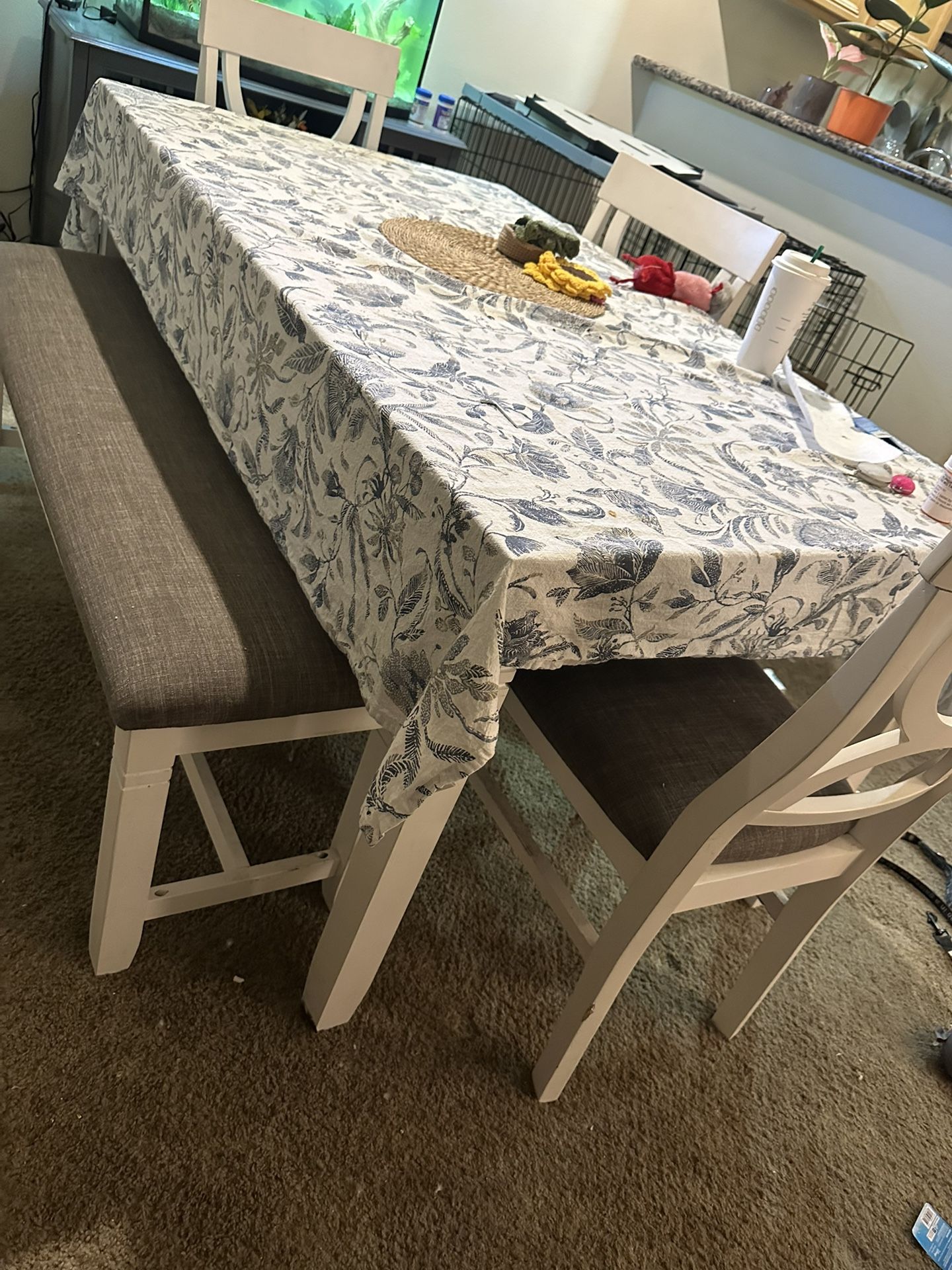 CHEAP Table For Sale