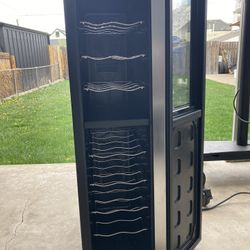 18 Bottle 2-Temp Touchscreen Refrigerator