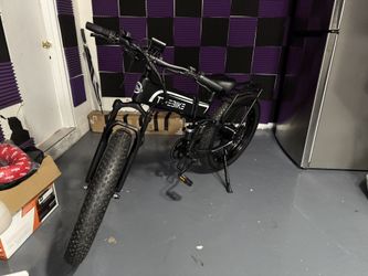 Brand New TT E-Bike 42 MPH Dual Motor Folding Electric Bike