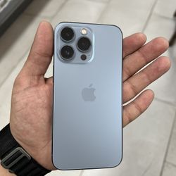 iPhone 13 Pro 128GB Unlocked! Finance For $50 Down Payment!!