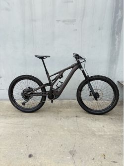 Specialized Turbo Kenevo 2022 LIKE NEW e- mountain bike