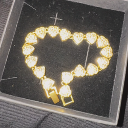 Heart gold bracelet