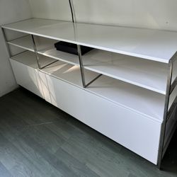 White lacquer Media Console