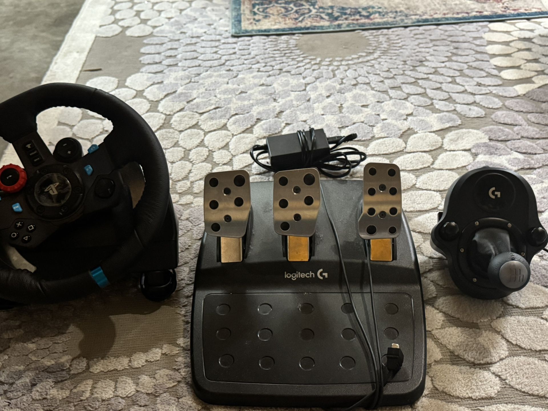 Logitech G29 Steering Wheel + Pedals + Shifter