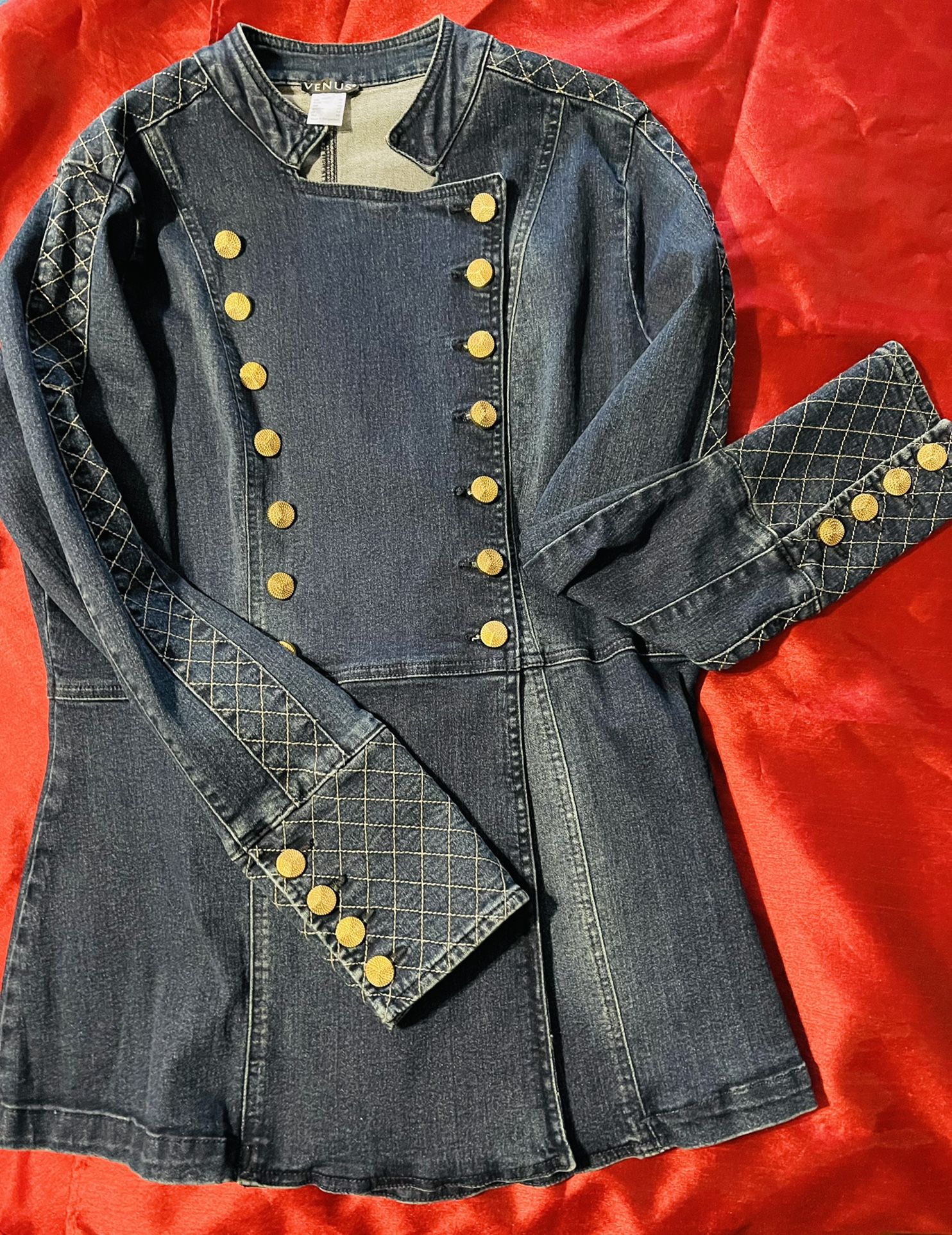 Brand New Jacket Coat w/ vintage gold bottoms details sleeves